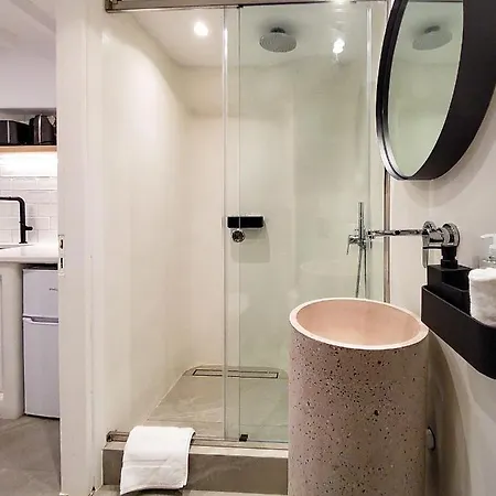 Skepi Town Apartament *